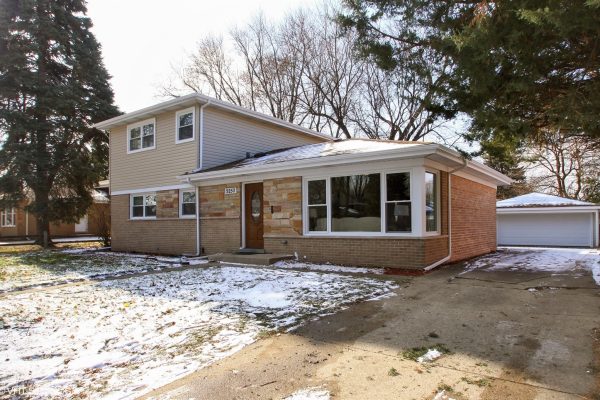 01_9250Parkside_57_FrontView_Large
