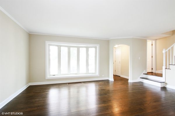 02_6745Kolmar_1_LivingRoom_Large